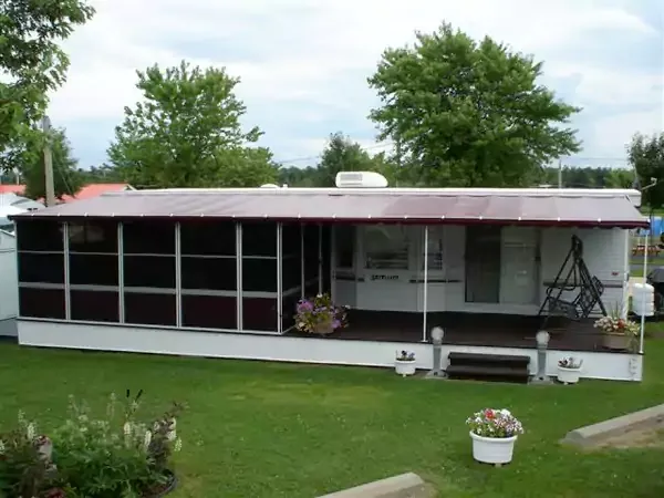 Deck Enclosures for Trailers Thumbnail #9