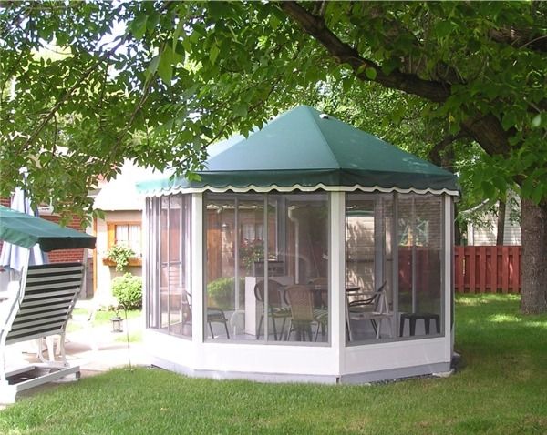 Carrousel Four Season Gazebo Thumbnail #5