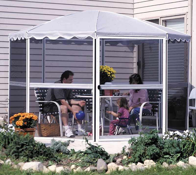 Casita Round Gazebo Thumbnail #1