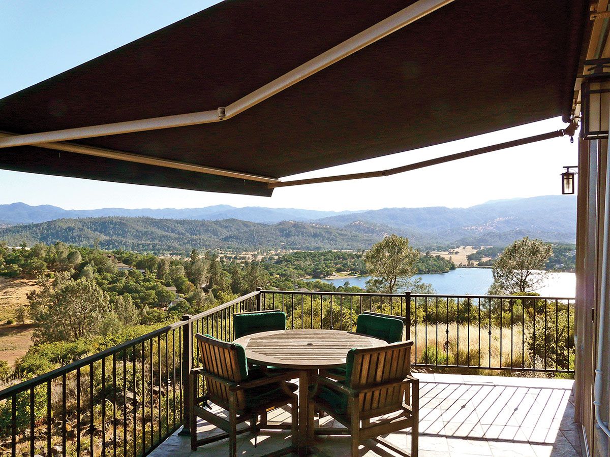 DIY Patio Awnings Thumbnail #1