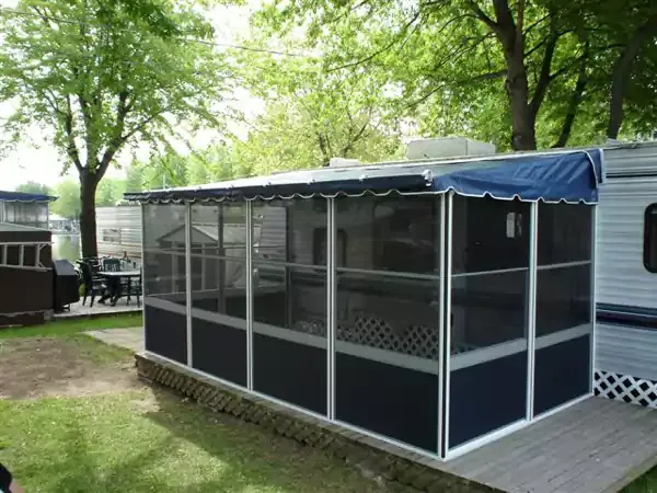 Deck Enclosures for Trailers Thumbnail #3